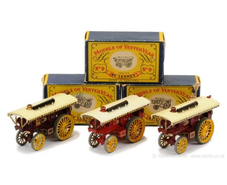 Matchbox Models of Yesteryear Y9 1924 Fowler "Big Lion" Showmans Engine group (1) dark maroon body, cream roof, gold cylinder