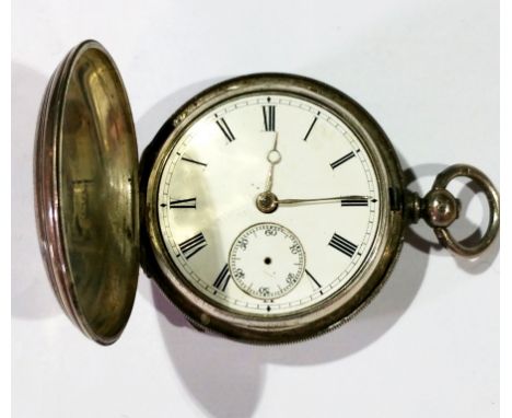 Victorian gentleman's silver hunter pocket watch in engine-turned case, with vacant cartouche, key winding, gent's silver-col