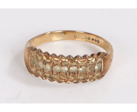 9 carat gold and paste ring, marks rubbed, ring size K weight 1.8 grams&nbsp;