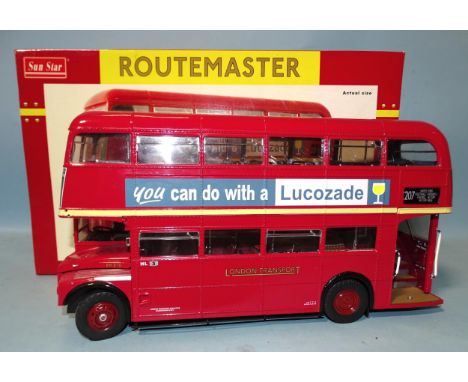 Sun Star, a 1:24 scale model 2908: RM870-WLT 870 Routemaster, (boxed, no pole, mirrors, certificate or inner packing). 