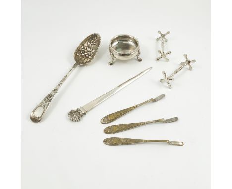 A Georgian silver berry spoon, with floral embossed bowl, London 1837, together with a Georgian silver open salt, of circular