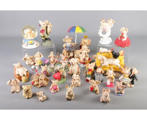 A large quantity of Piggin figures including Blast-On-Bury, Piggin' Mondays, Piggin BBQ, Piggin Winter Globe, Dr Piggin Who e