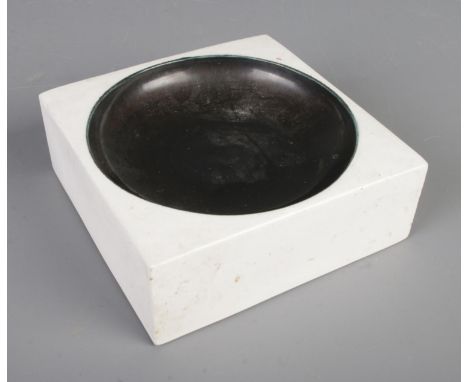 A Troika white glazed dish of square form signed by Avril Bennet to underside. Approx. dimensions 12cm x 12cm x 4.5cm.  Small