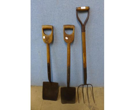 Two vintage elm garden spades and a fork 
