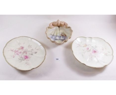 A Locke & Co Worcester shell form dish and two Graingers dessert comports 