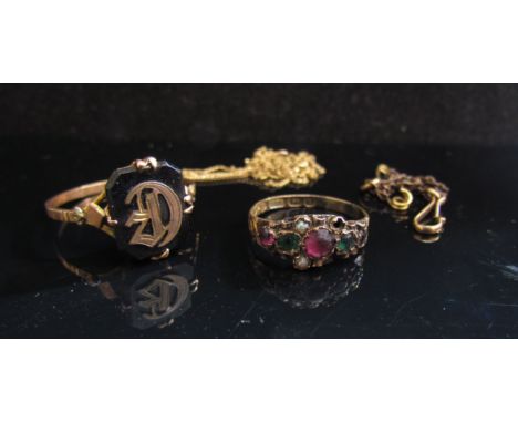 A gold signet ring stamped 9ct, 9ct gold chain a/f, cross pendant stamped 375 and 9ct gold ring a/f, 5.4g