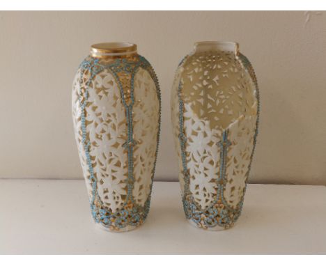 Two Graingers Worcester reticulated vases – a/f