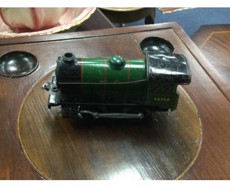 HORNBY TYPE 30 RAILWAY ENGINE, 15.5cm long