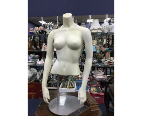 SHOP'S MANNEQUIN, on metal base