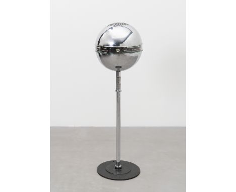 Mechal Rabinowicz for EmorGlobe radio, model no. 200, circa 1947Chromium-plated metal, painted steel. 107 cm high, 32 cm diam