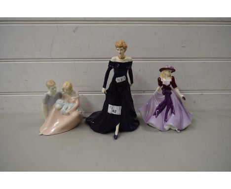 MIXED LOT COMPRISING ROYAL DOULTON DIANA PRINCESS OF WALES MODEL PLUS TWO FURTHER ROYAL WORCESTER FIGURINES