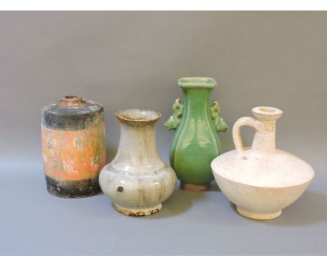 Four Chinese ceramic items, tallest 21.5cm