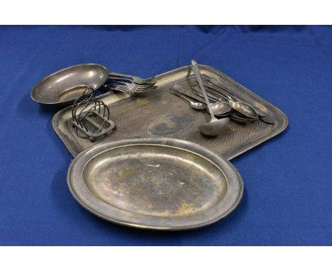 Railwayana - GWR Great Western Railway silver plated tray and cutlery selection comprising of eight various forks with varyin