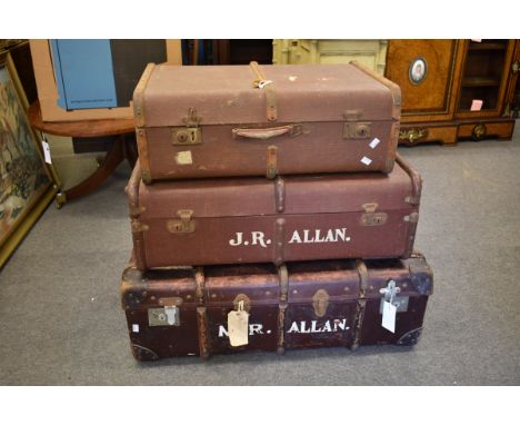 A vintage steamer trunk wood bound, 30in. (91.4cm.) long, together with two similar smaller versions. (3) 