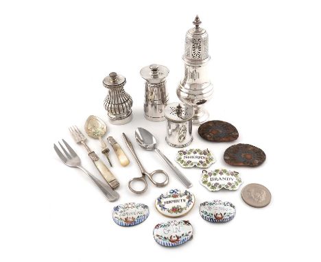 A mixed lot,comprising silver items: a sugar caster, London 1935, baluster form, pull-off pierced cover, a continental fluted