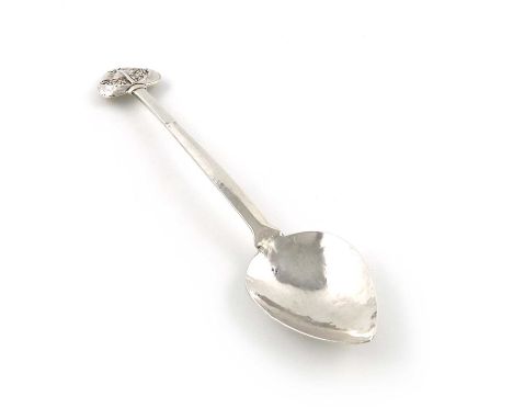 By John Sidney Reeve, an Arts and Crafts silver spoon,Birmingham 1927,pointed spot-hammered bowl, chased foliate finial, leng