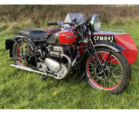 1938 Ariel Square Four 997cc CombinationReg. no. CFM 841Frame no. P1092 the prefix ‘P’ is for rigid frameEngine no. DD 1052 t
