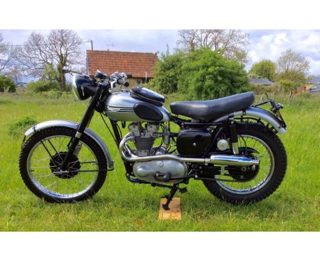 A replica of the Triumph 1954 Factory Team TR5 Trophy ISDT BikeReg. no. VRL 863Frame no. 70829Engine no. TR5 18575 NAThis bik