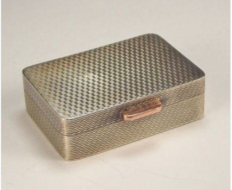 PILL BOX.A modern silver & silver gilt engine turned pill box, in the manner of a Georgian snuff box.