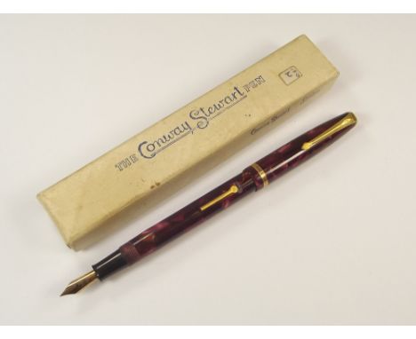 FOUNTAIN PEN. A marbled Conway Stewart 12 fountain pen, with box & leaflet.