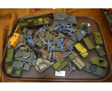 Tray Lot of Diecast Army Vehicles and Plastic Soldiers 
