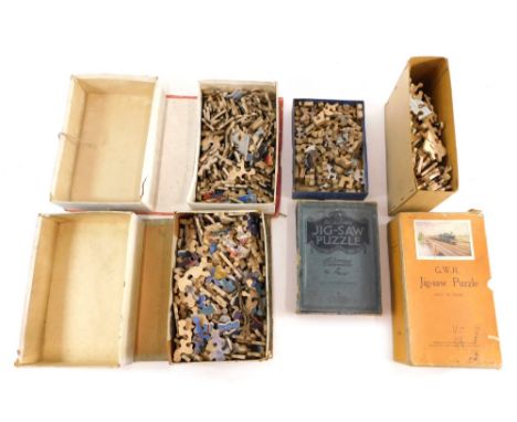 Various vintage jigsaws, to include Cunard White Star Line puzzle Academy jigsaw puzzle and other vintage RMS Queen Mary etc,