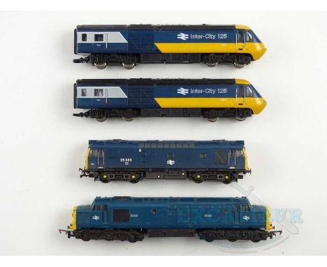 A group of OO gauge diesel locomotives by HORNBY and BACHMANN - F/VG unboxed (4)
