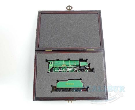A BACHMANN OO gauge 31-400 Lord Nelson class steam locomotive in SR green livery 'Lord Nelson' in wooden presentation case - 