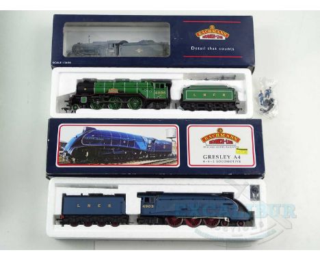A pair of BACHMANN OO gauge LNER steam locomotives comprising class V2 'The Green Howards' in green and class A4 'Peregrine' 