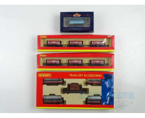 A group of HORNBY OO gauge wagons packs together with a single BACHMANN wagon - VG in G/VG boxes (12 wagons in 4 boxes)
