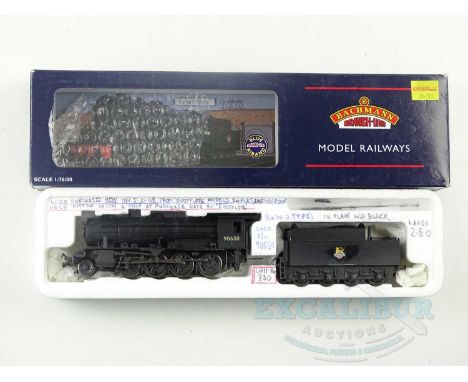 A BACHMANN OO gauge 32-259 Austerity class steam locomotive in BR black livery, vendor advises DCC fitted - VG in G/VG box