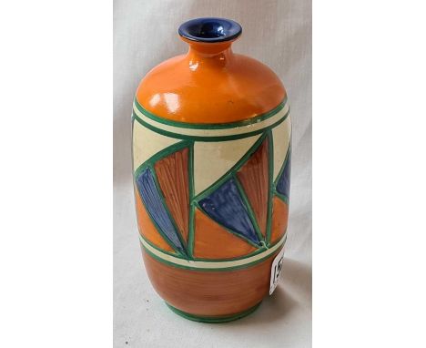 A Clarice Cliff Bizarre vase - 5.5" high 