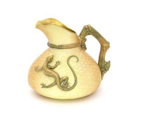 A Royal Worcester blush ivory jug with lizard, 15.5cm high