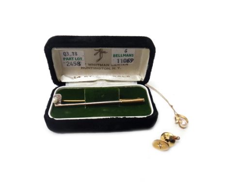A 9ct two colour gold and cultured pearl brooch, designed as a golf club, a gold and diamond set oval tie stud and a gold and
