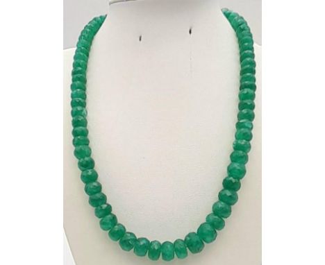 290ct Emerald Gemstone Necklace with Ruby Clasp in 925 Silver. 46cm 