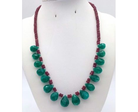 240ct Ruby Gemstone Single Strand Necklace with Emerald Drops. 44cm. 