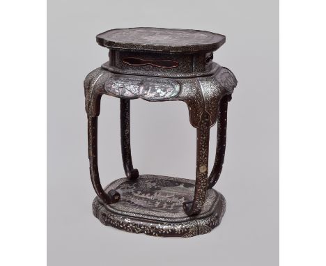 A RARE CHINESE MOTHER-OF-PEARL INLAID BLACK LACQUER INCENSE STAND, XIANGJI, QING DYNASTY, KANGXI PERIOD, 1662 - 1722清 康熙 1662