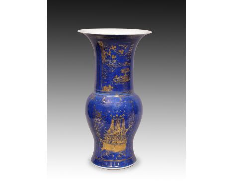 A CHINESE GILT-DECORATED POWDER-BLUE GROUND PORCELAIN YEN-YEN VASE, QING DYNASTY, KANGXI PERIOD, 1662 – 1722清康熙 藍地描金鳳尾尊Decora