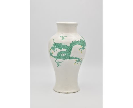 A RARE CHINESE GREEN ENAMELLED PORCELAIN ‘DRAGON’ VASE, QING DYNASTY, KANGXI PERIOD, 1662 – 1722清 康熙 素三彩趕珠龍紋瓶《大明成化年制》款In the 