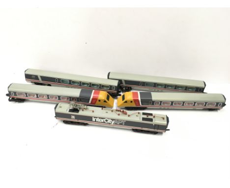 HORNBY R543 Inter City Class 370 5 Car APT Set. Near Mint with Pantograph in a Collectors Box.