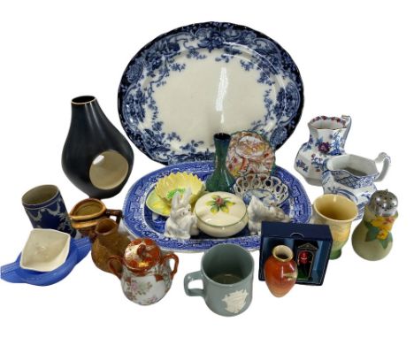 MIXED POTTERY &amp; PORCELAIN GROUP to include two blue and white meat platters, Carltonware Lilly dish, two comical Beswick 