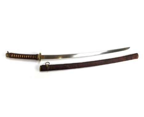 A Japanese WW2 samurai sword with scabbard, length of blade 69cm 