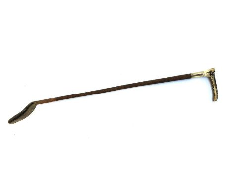 A gent's hunting whip with whalebone and antler handle, metal collar, 73cm long 
