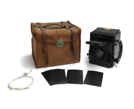 A Thornton Pickard Junior Special, in hard canvas covered case, retailed by Wallace Heaton Ltd., with a Carl Zeiss Jena Nr.11