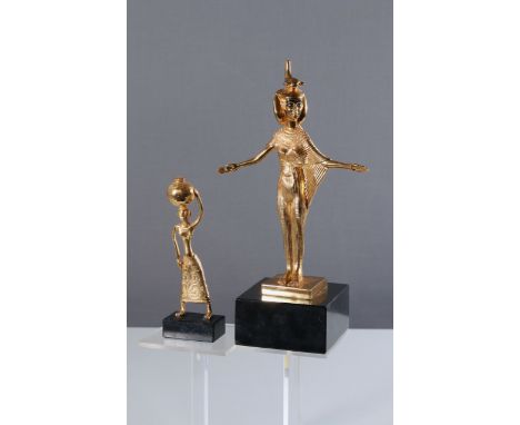 Zwei Museumsrepliken, vergoldet'Die Schutzgöttin Selket', Bronze, 24 K Goldauflage, 348 / 998 limitiert, mit Zertifikat, Kleb