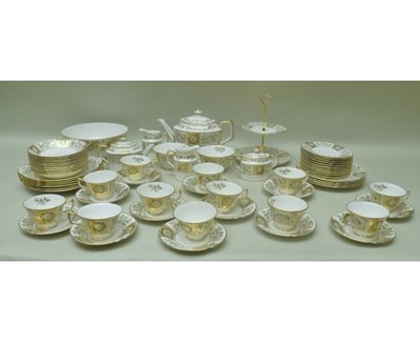 AN EXTENSIVE SELECTION OF ROYAL CROWN DERBY PORCELAIN TABLE WARES in the Green Derby Panel pattern comprising; bowls, teapot,