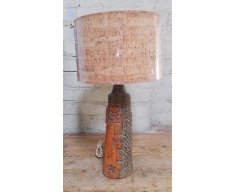 A Bernard Rooke studio pottery lamp, height 59cm (including shade). 