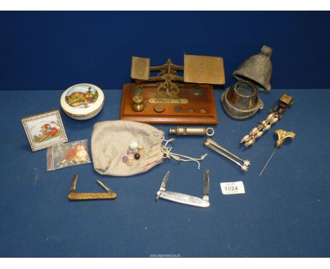 A small quantity of miscellanea to include; an inkwell in the shape of a Fireman's helmet, Royal coach &amp; horses, silver s