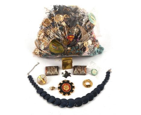 Large group of costume jewellery, including a magnifying glass with poodle termination, semi precious gemstone beaded necklac