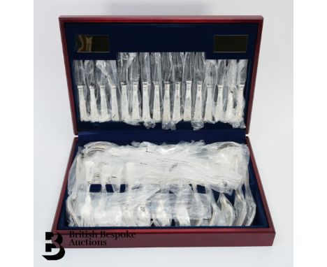 Silver plated canteen of cutlery Viners Kings pattern, Parish Collection, in the original presentation box.&nbsp;
